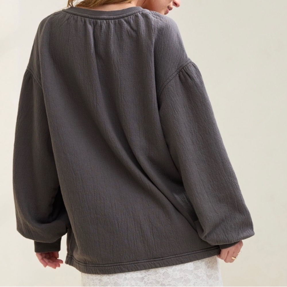 NWT Aerie Gray Oversized V-Neck Sweatshirt with braided Drawstrings - Picture 2 of 10